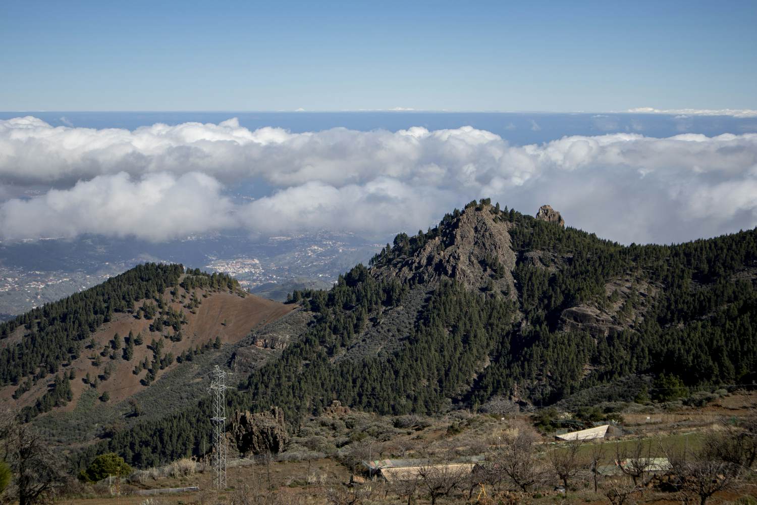 Blick auf die weite Landschaft Gran Canarias vom Becerra Wanderweg